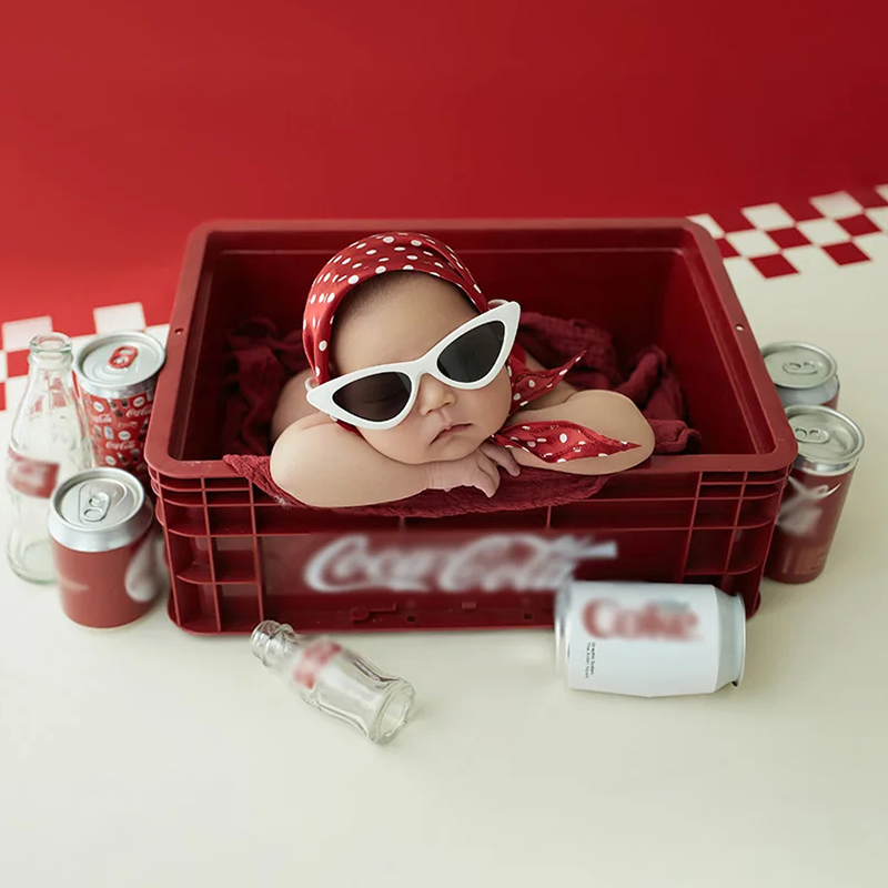 Cool Boy Theme Photography Set - Baby Food Bottle 评论和价格