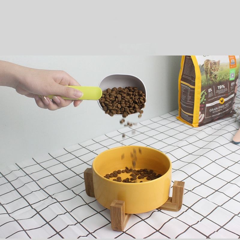 Multifunctional Dog Food Cat F - Self Feed Spoon 评论和价格